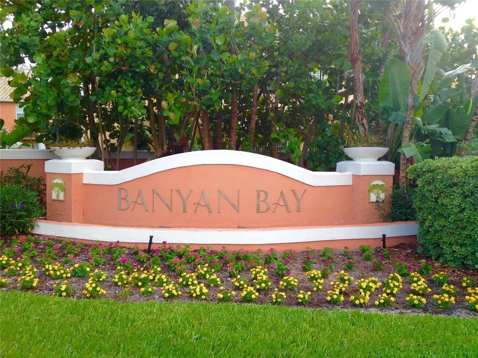184 Banyan Bay Drive St Petersburg FL 33705