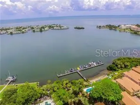 184 Banyan Bay Drive St Petersburg FL 33705