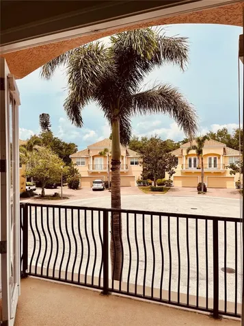 184 Banyan Bay Drive St Petersburg FL 33705