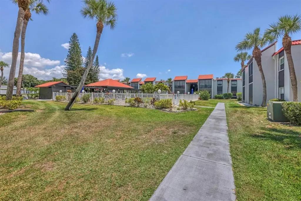 3269 Beneva Road Sarasota FL 34232