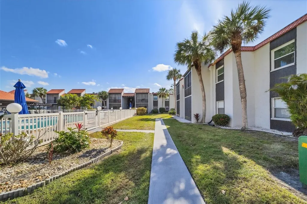 3269 Beneva Road Sarasota FL 34232