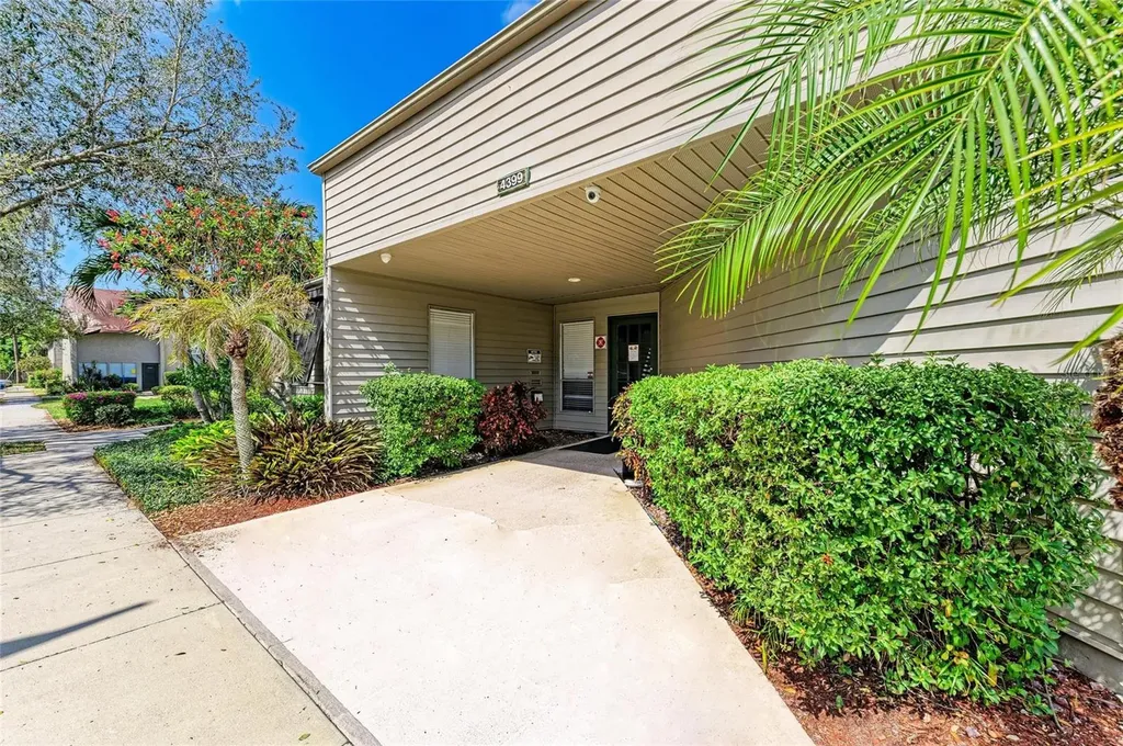 4381 Sandner Drive Sarasota FL 34243