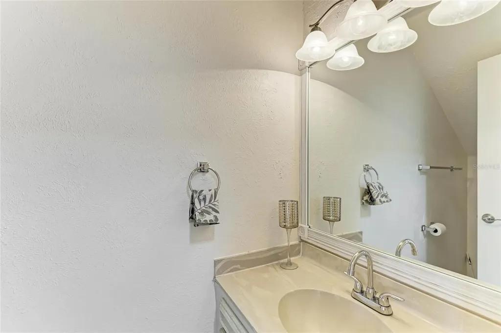 4381 Sandner Drive Sarasota FL 34243