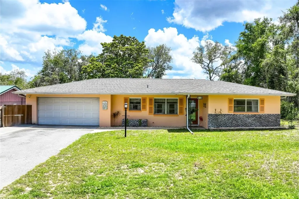 3020 E Scofield Street Inverness FL 34453