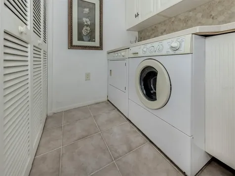 800 Capri Isles Boulevard Venice FL 34292