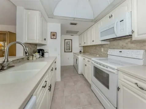 800 Capri Isles Boulevard Venice FL 34292