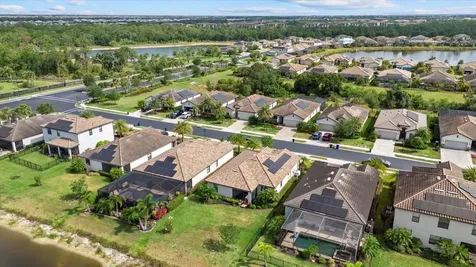 17018 Blue Ridge Place Bradenton FL 34211