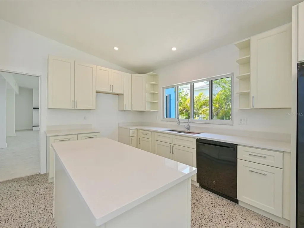 5920 Gulf Of Mexico Drive Longboat Key FL 34228