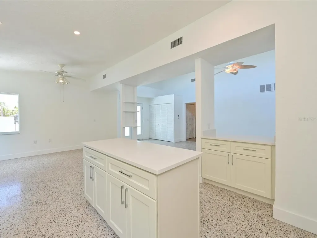 5920 Gulf Of Mexico Drive Longboat Key FL 34228