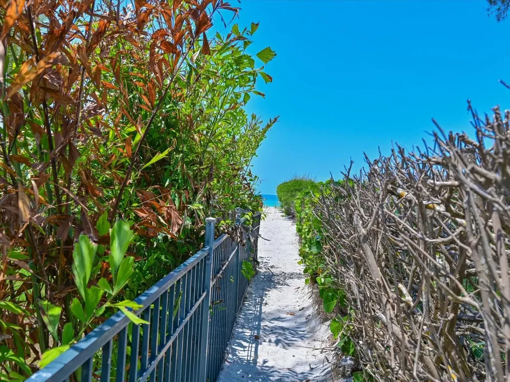 5920 Gulf Of Mexico Drive Longboat Key FL 34228