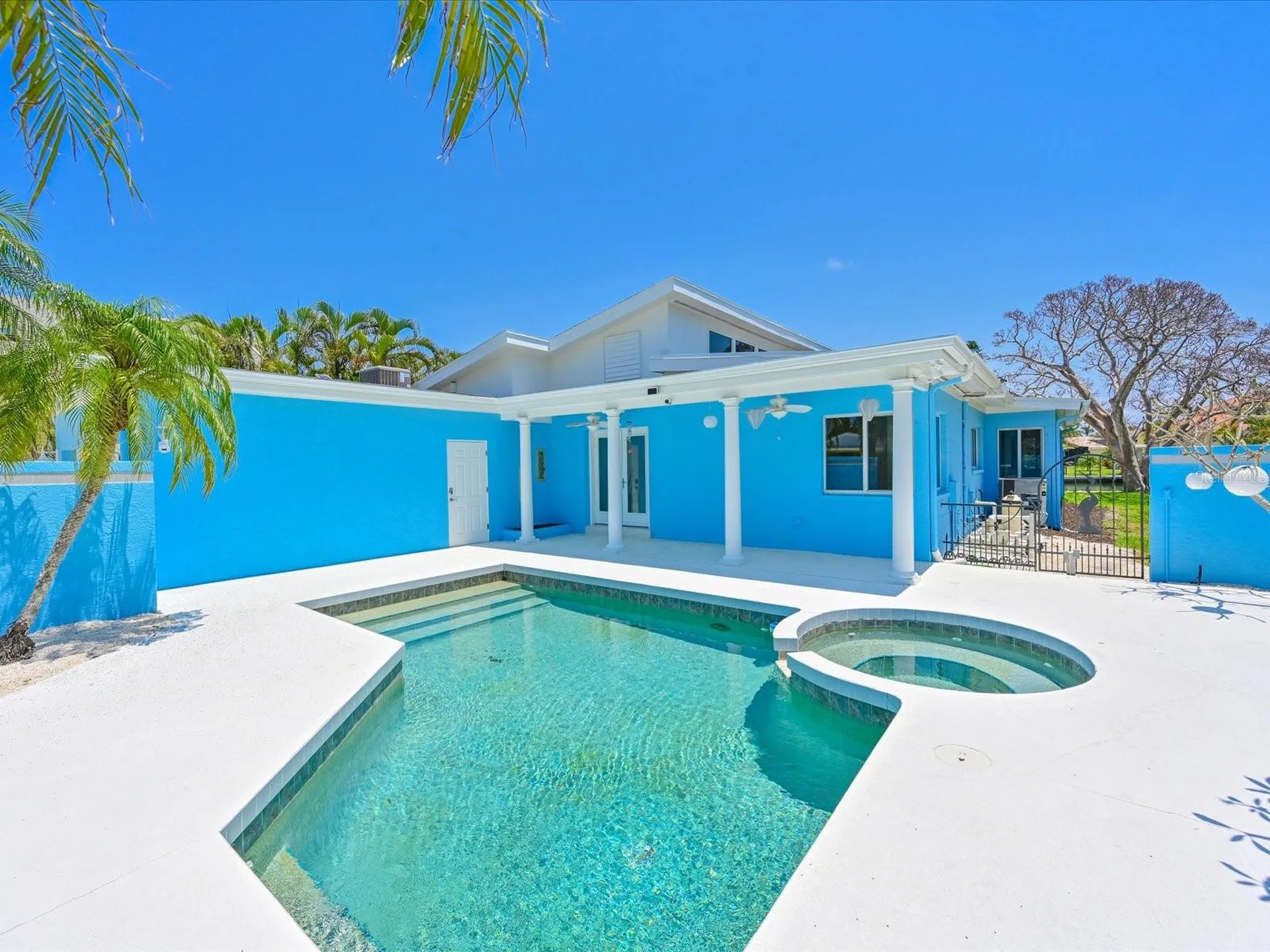 5920 Gulf Of Mexico Drive Longboat Key FL 34228