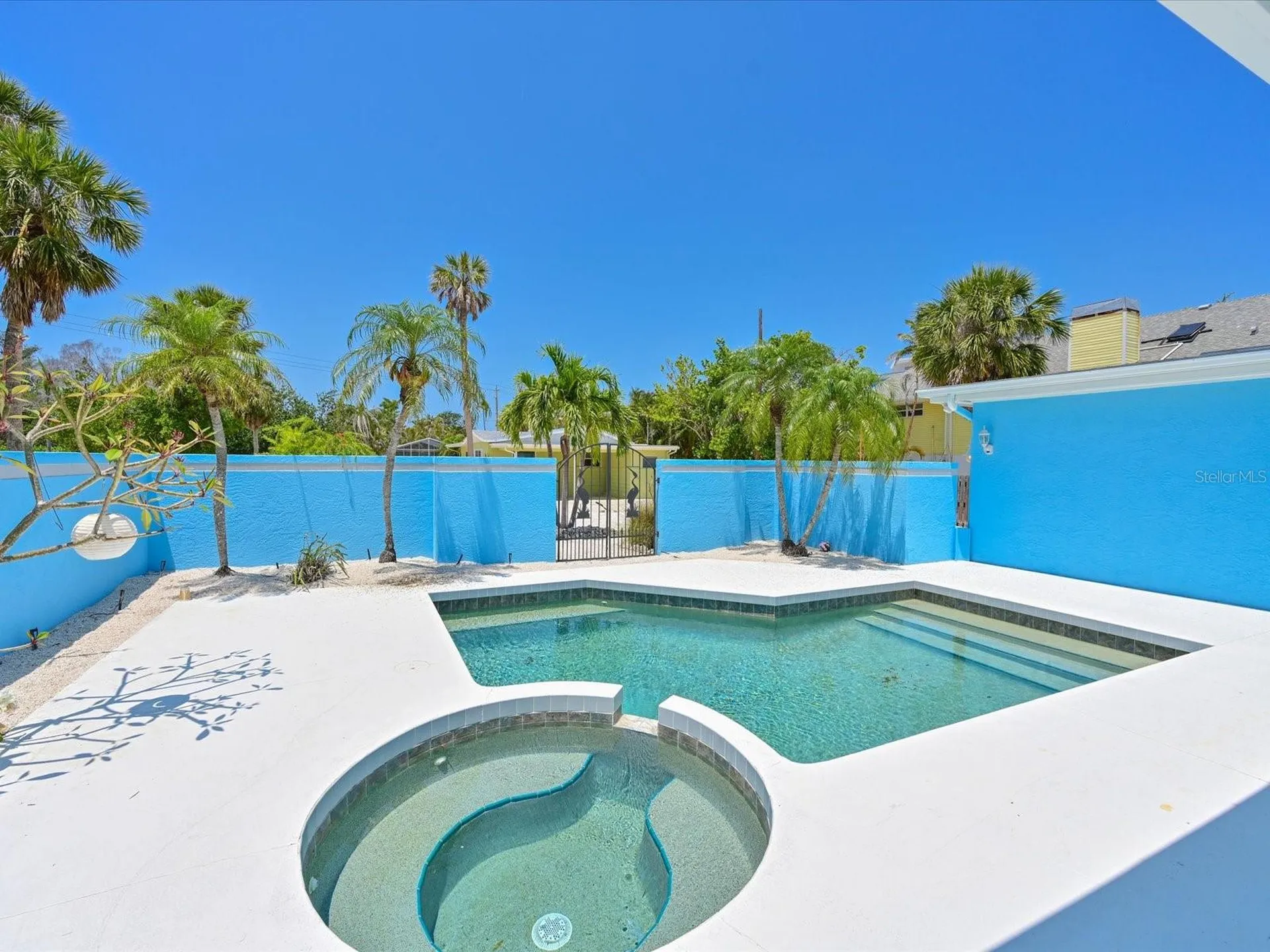 5920 Gulf Of Mexico Drive Longboat Key FL 34228