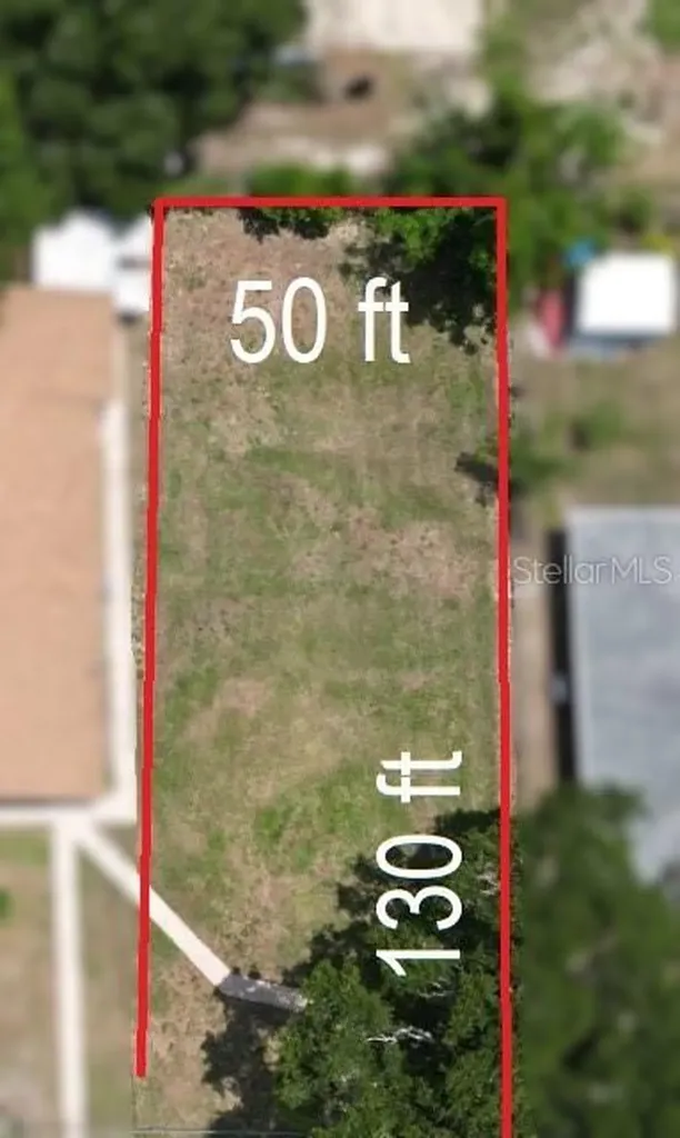 14306 1st Street Dade City FL 33525