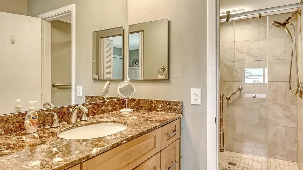 2045 Gulf Of Mexico Drive Longboat Key FL 34228