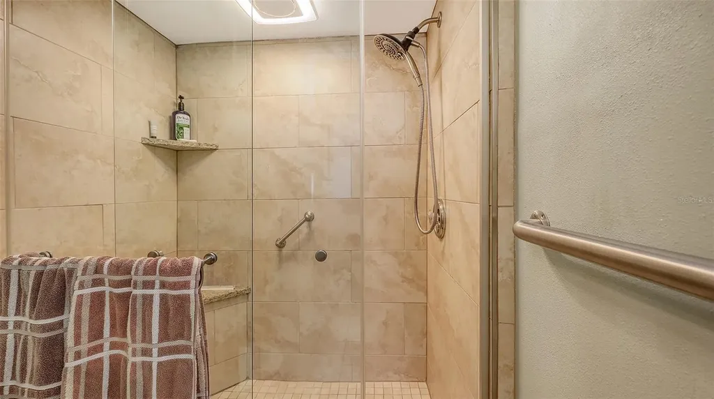2045 Gulf Of Mexico Drive Longboat Key FL 34228