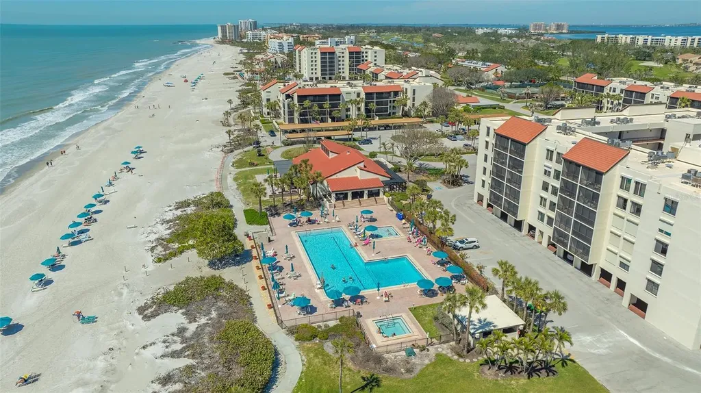 2045 Gulf Of Mexico Drive Longboat Key FL 34228