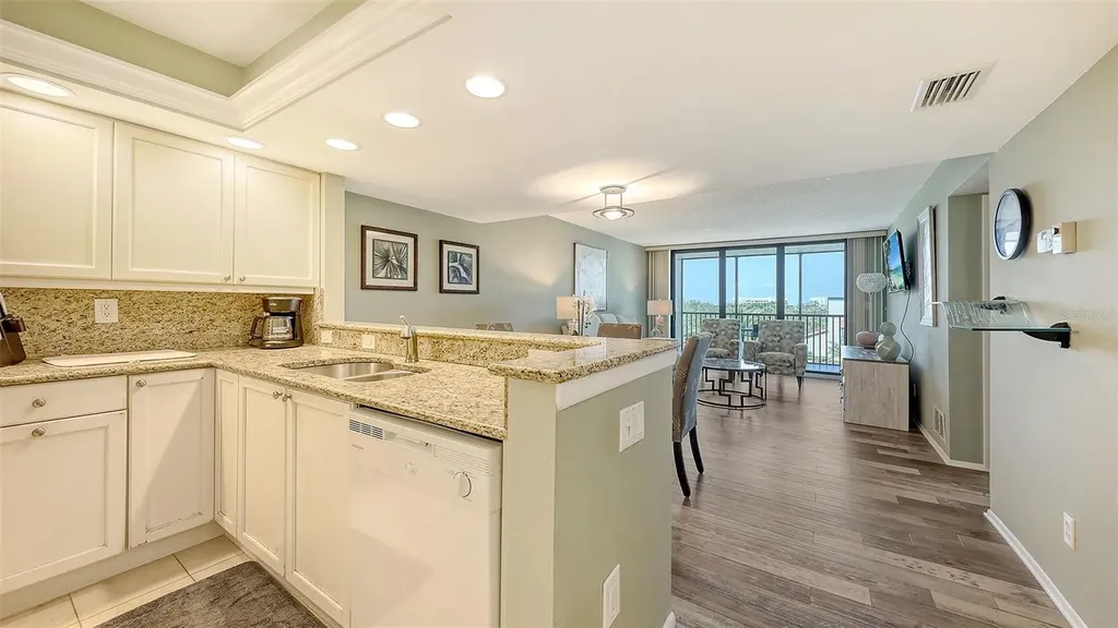 2045 Gulf Of Mexico Drive Longboat Key FL 34228