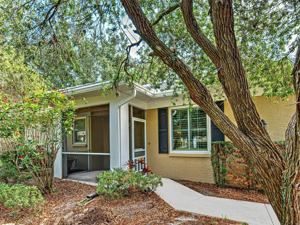 912 Barclay Court Venice FL 34293