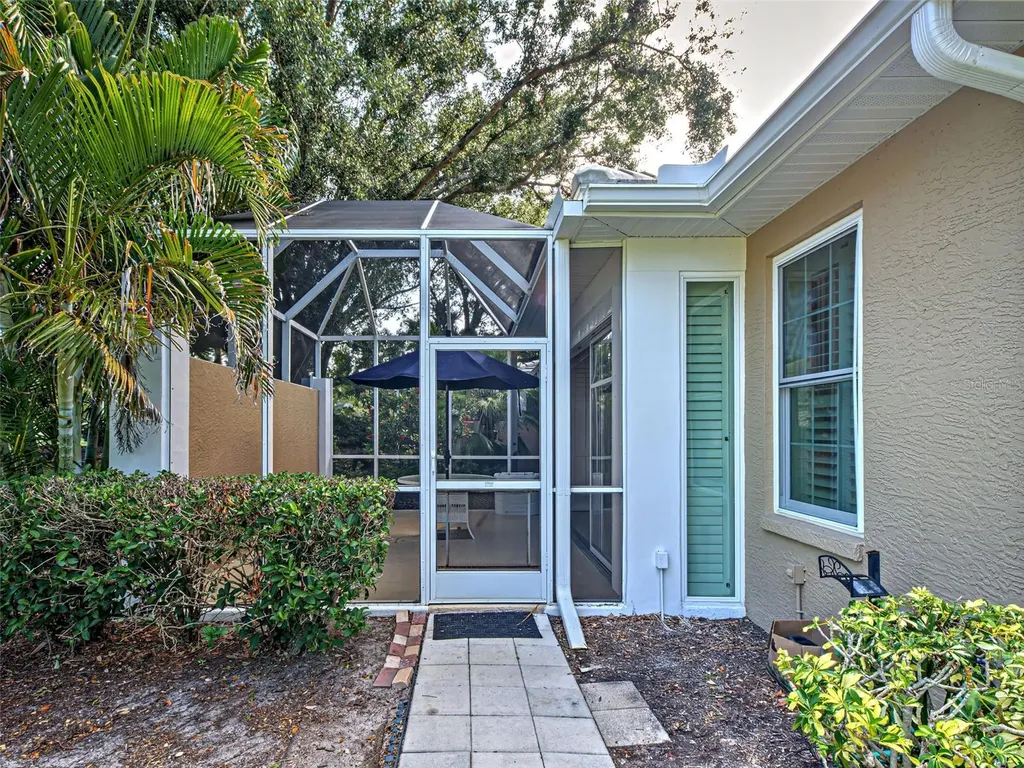 912 Barclay Court Venice FL 34293