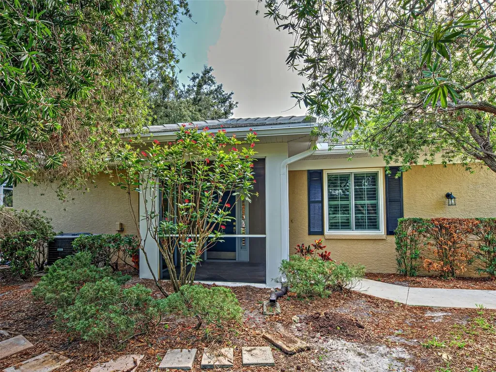 912 Barclay Court Venice FL 34293