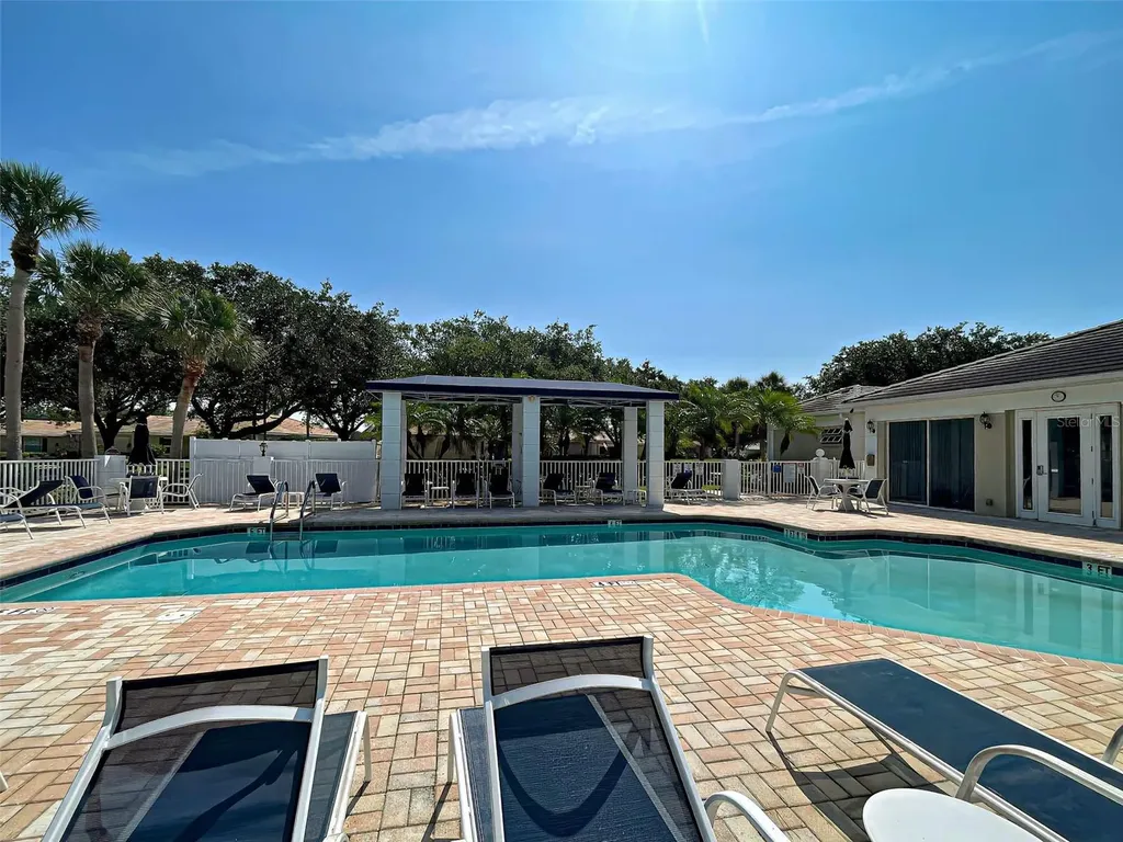 912 Barclay Court Venice FL 34293