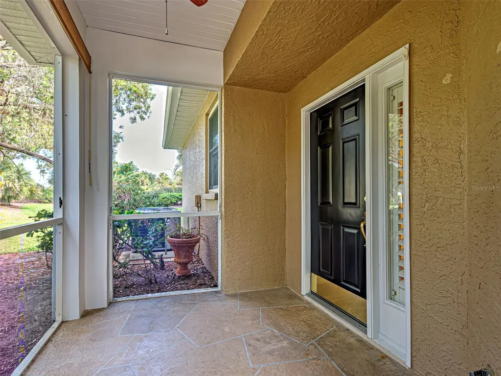 912 Barclay Court Venice FL 34293