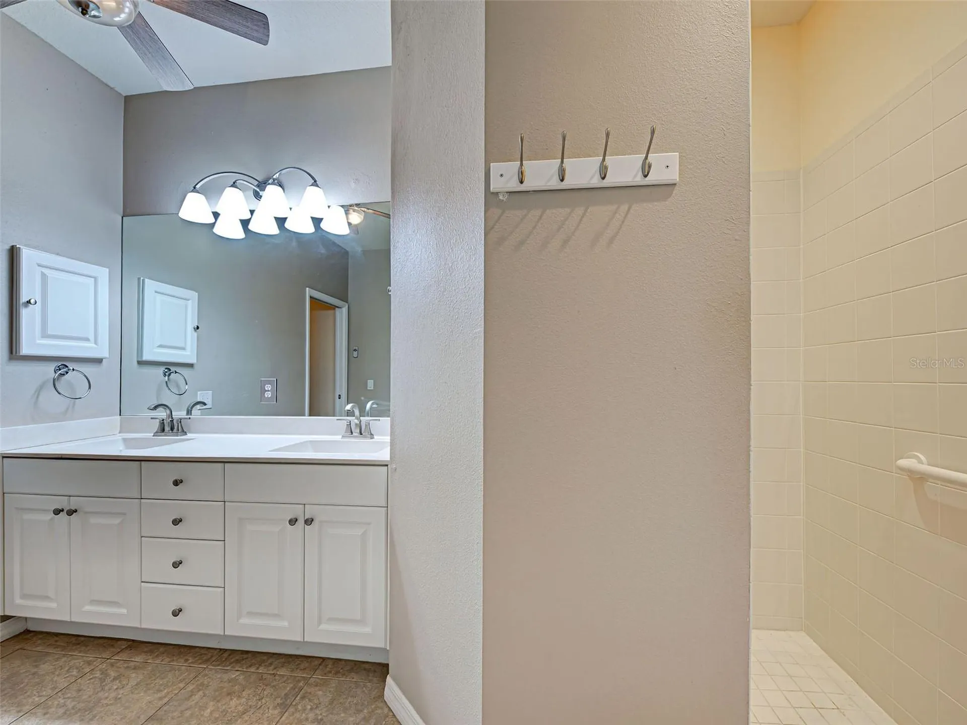 912 Barclay Court Venice FL 34293