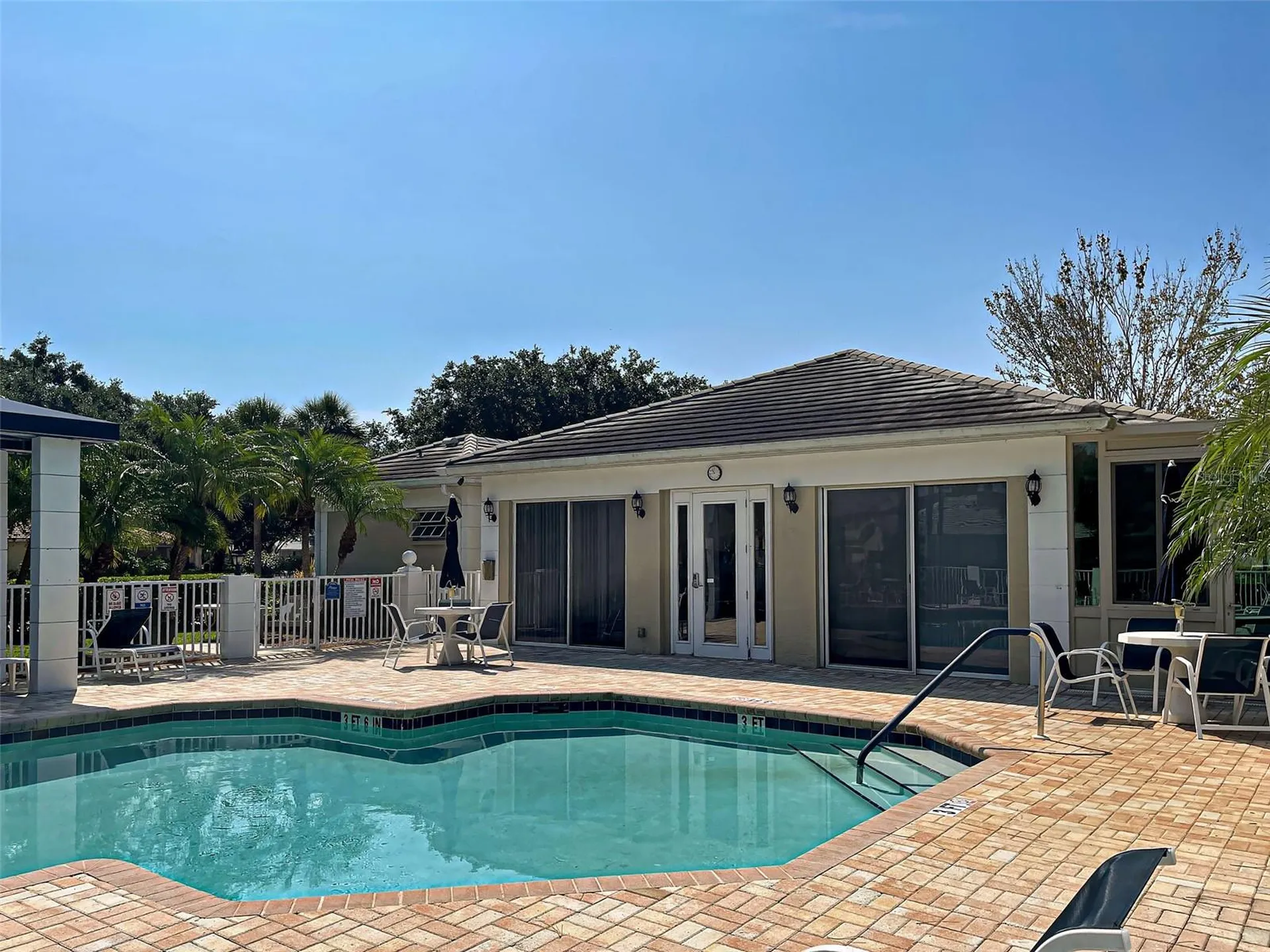 912 Barclay Court Venice FL 34293
