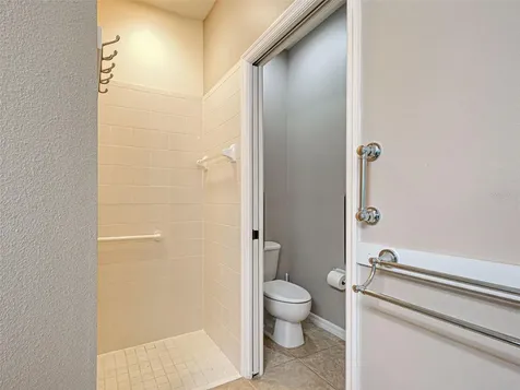912 Barclay Court Venice FL 34293