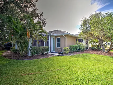 912 Barclay Court Venice FL 34293