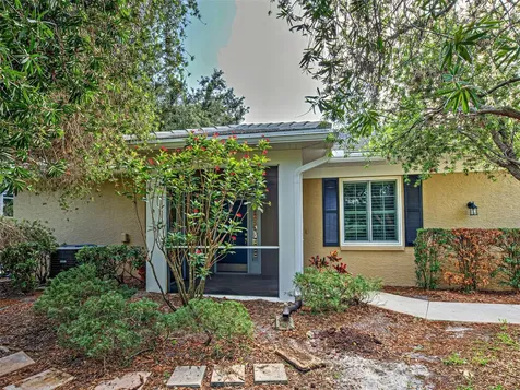 912 Barclay Court Venice FL 34293