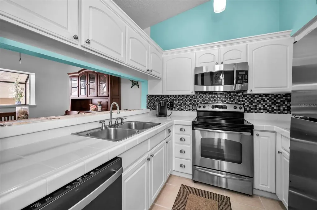 300 S Florida Avenue Tarpon Springs FL 34689