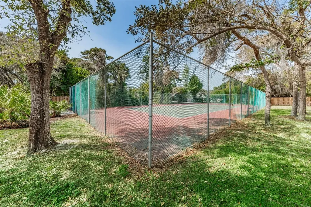 300 S Florida Avenue Tarpon Springs FL 34689