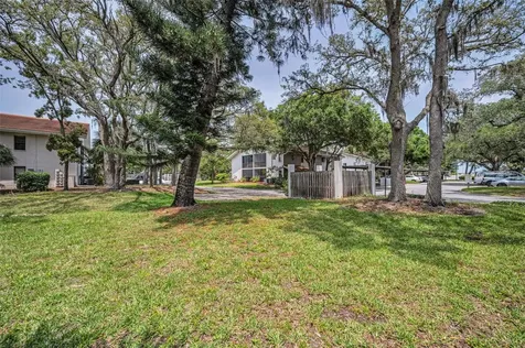 300 S Florida Avenue Tarpon Springs FL 34689