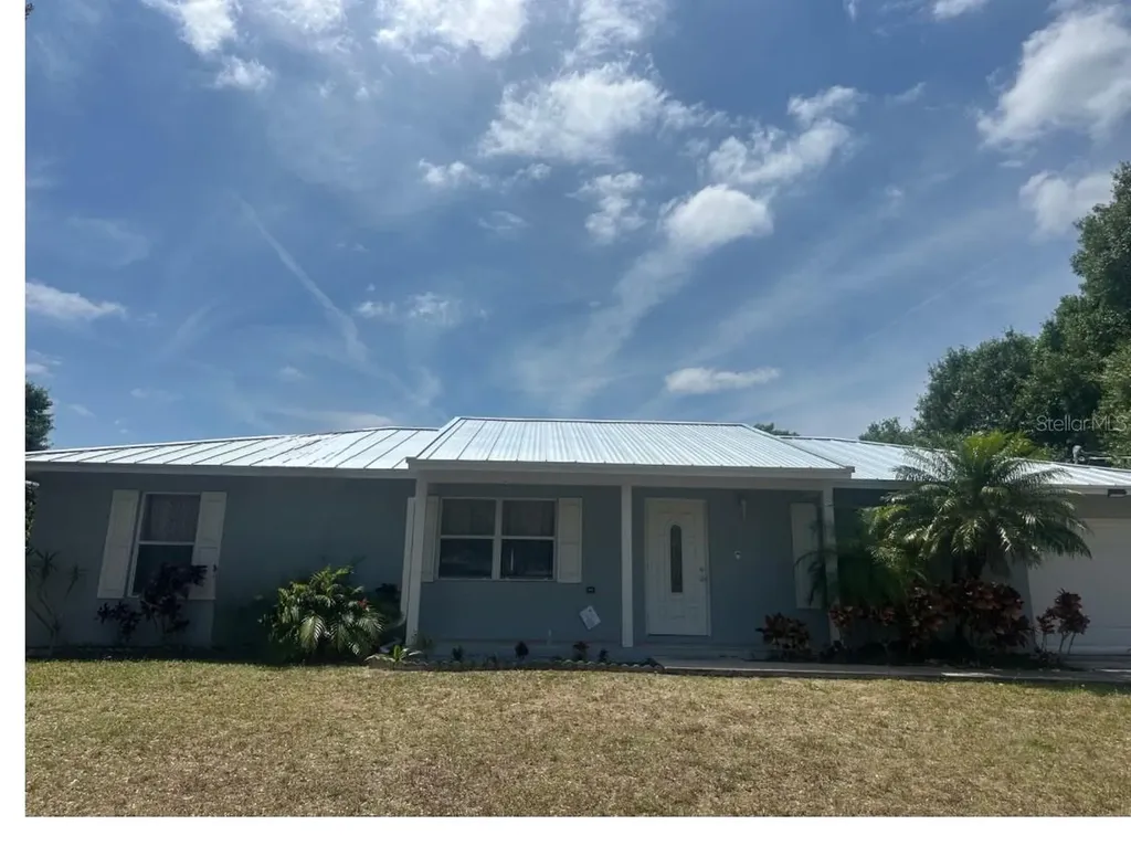 7634 NW 82nd Court Okeechobee FL 34972