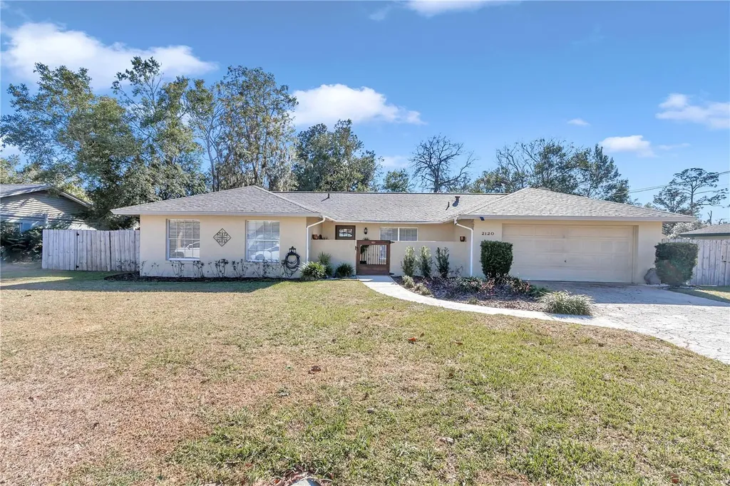 2120 NE 8th Street Ocala FL 34470