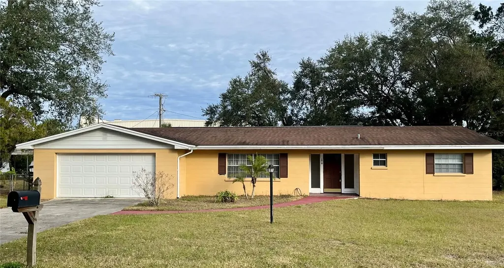 1010 Dolly Lane Lakeland FL 33813