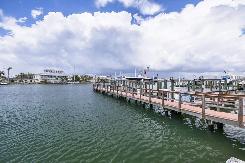 530 S Gulfview Boulevard Clearwater FL 33767