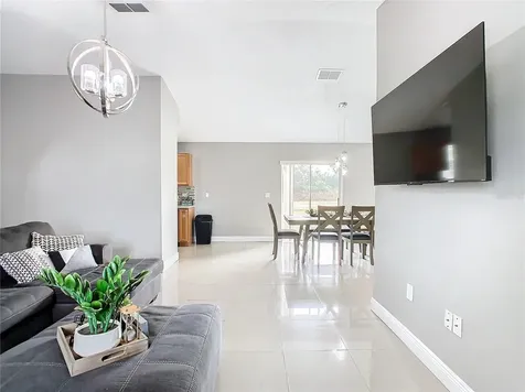 37 Sawfish Court Kissimmee FL 34759