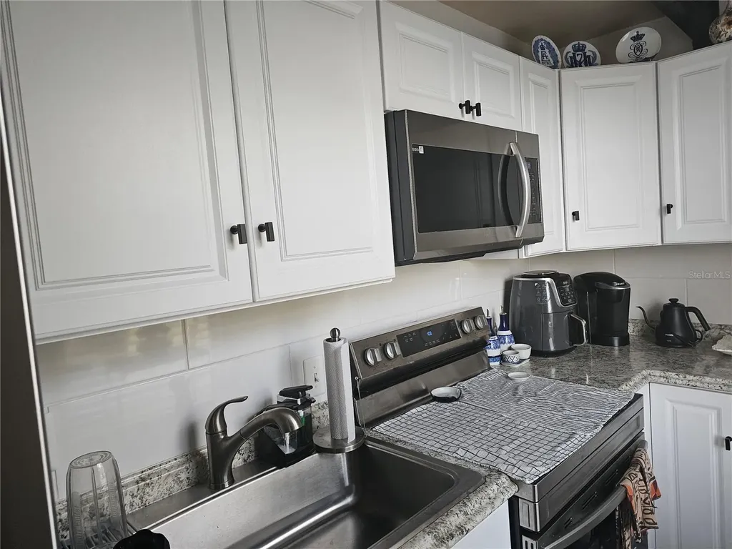 915 Club Circle Lakeshore FL 33854