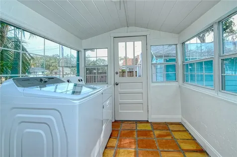 1330 Cocoanut Avenue Sarasota FL 34236