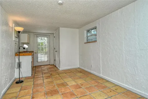 1330 Cocoanut Avenue Sarasota FL 34236