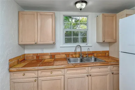 1330 Cocoanut Avenue Sarasota FL 34236