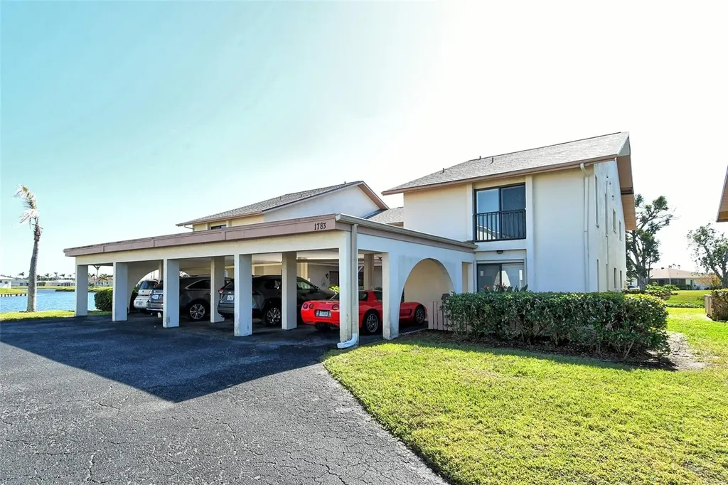 1783 Lake Place Venice FL 34293