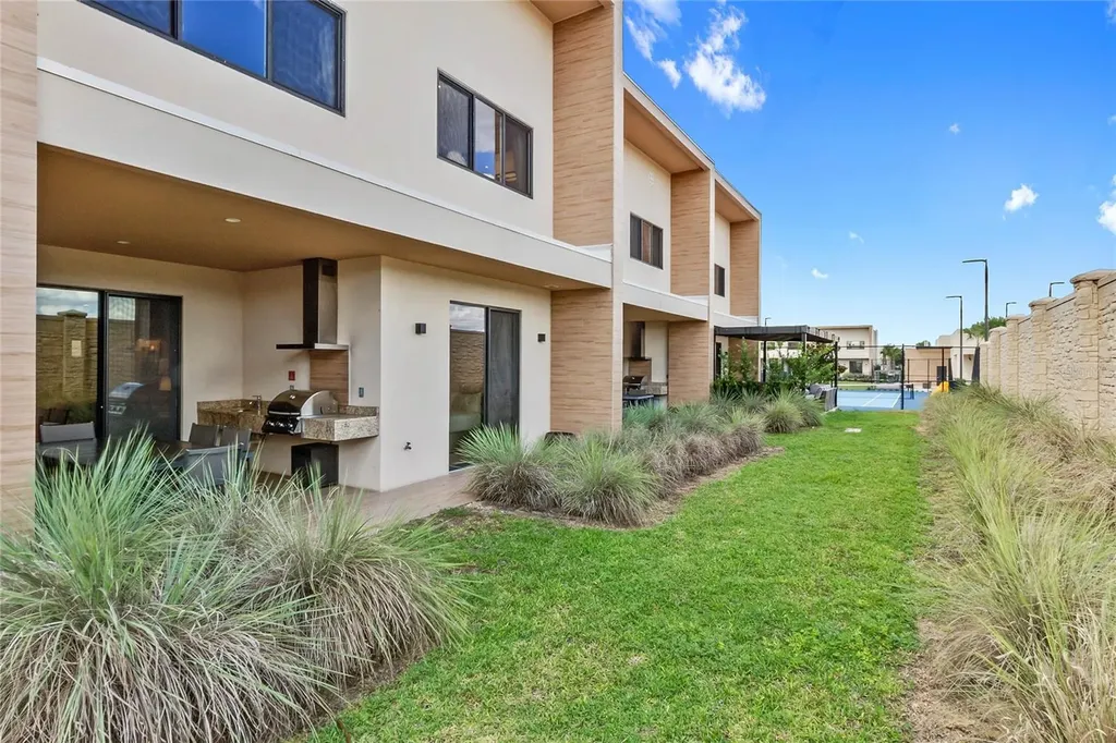 7575 Brooklyn Drive Kissimmee FL 34747