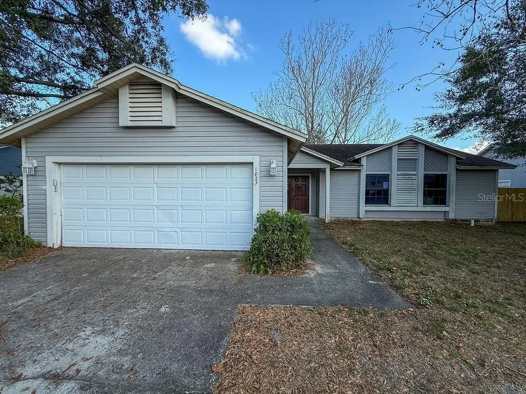 1823 Natchez Trace Boulevard Orlando FL 32818