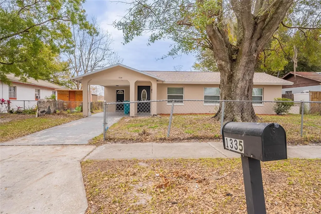 1335 Lescot Lane Orlando FL 32811