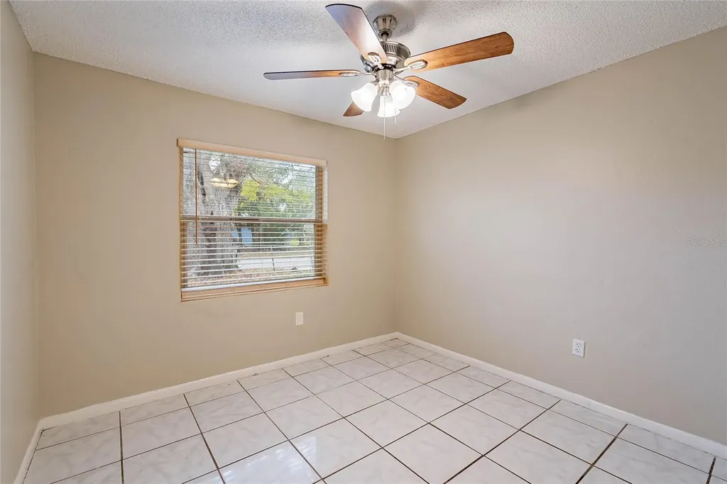 1335 Lescot Lane Orlando FL 32811