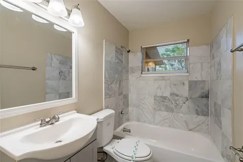 1335 Lescot Lane Orlando FL 32811