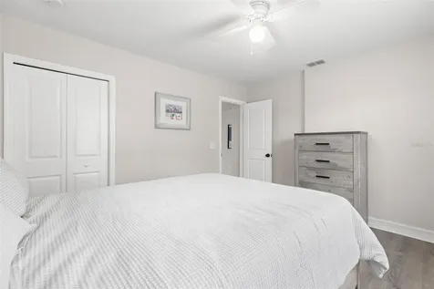 819 47th Avenue N St Petersburg FL 33703
